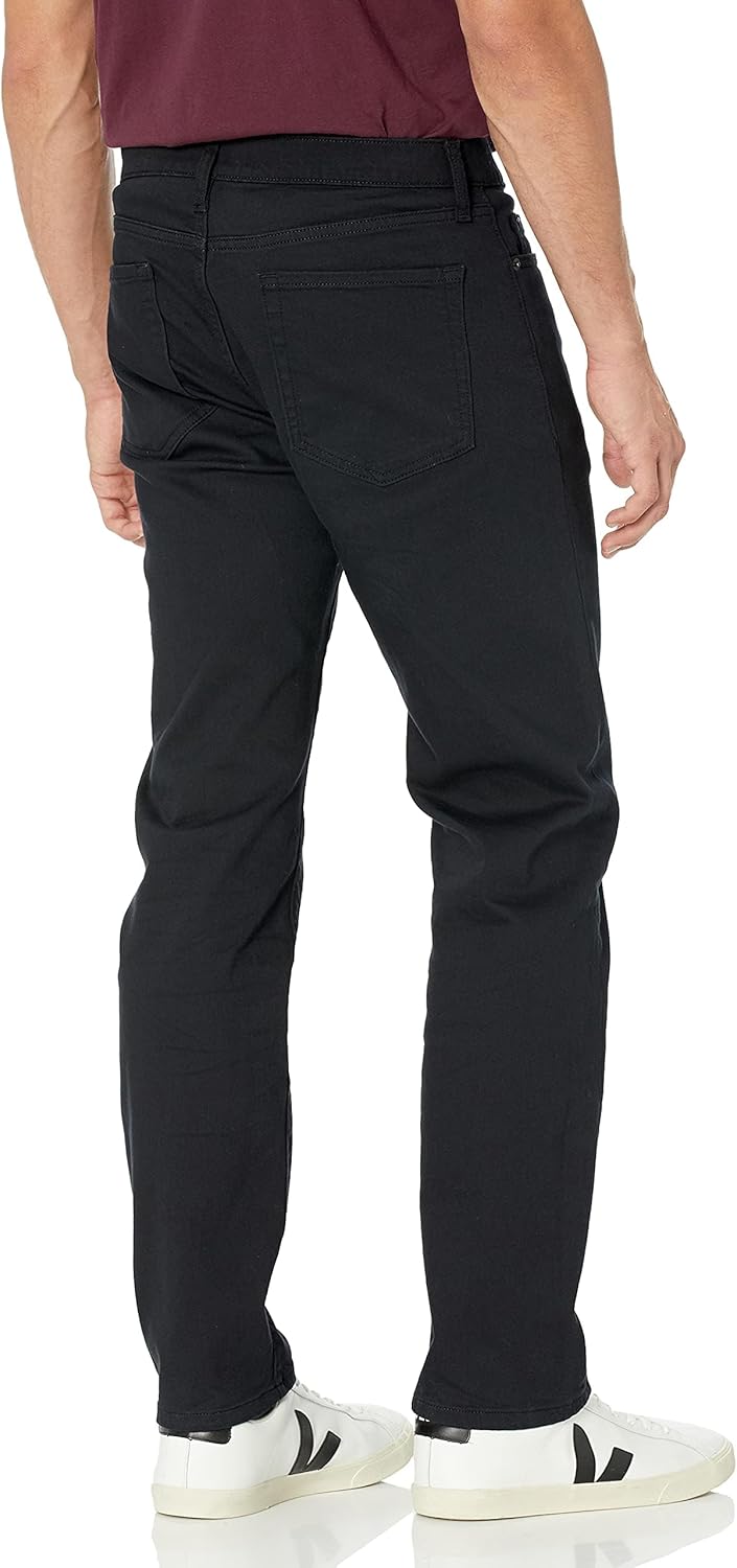 Mens Straight-Fit Stretch Jeans for Comfort and Style