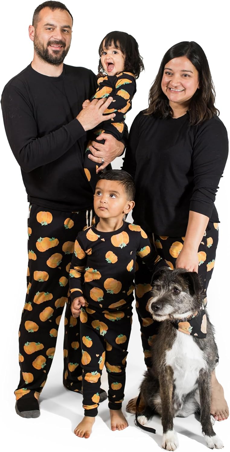 Cozy Festive Best Pajamas for Holiday