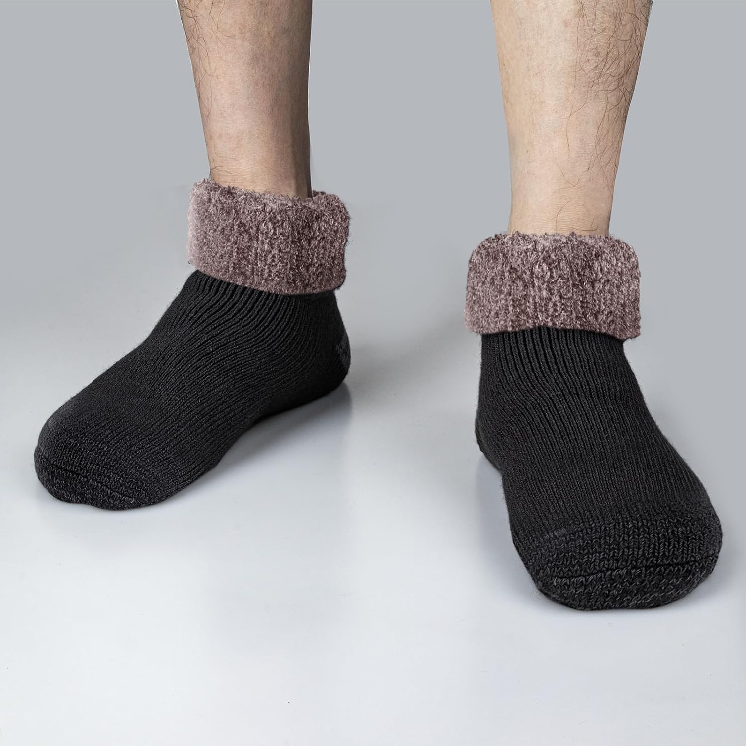 YUEDGE 2-Pair Fuzzy Non-Slip Mens Thermal Socks