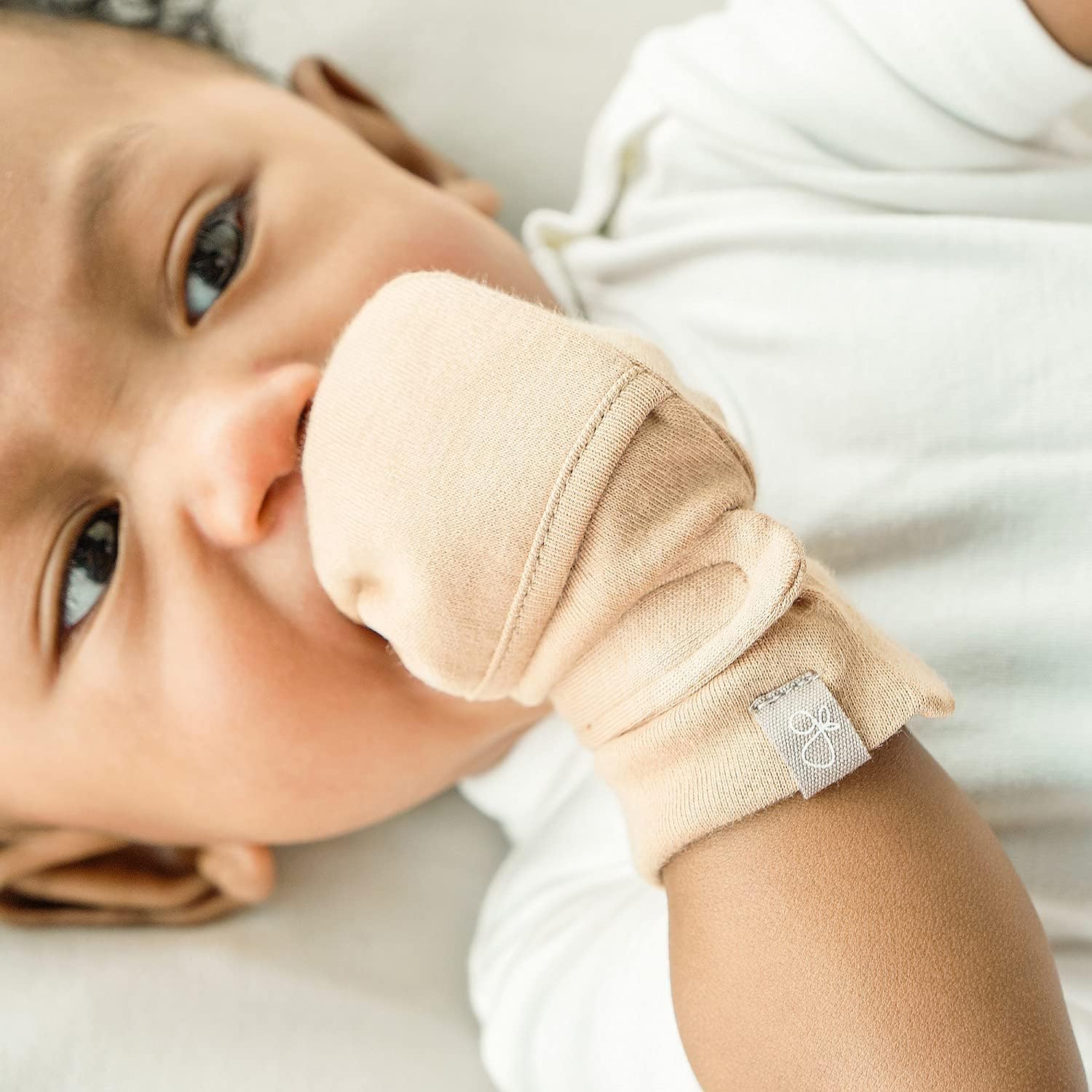 Goumikids Viscose Bamboo Cotton Anti-Scratch Staying-On Mittens for Babies