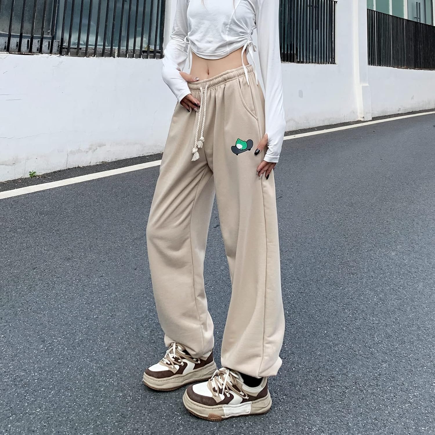 Skateboard Frog Womens Comfy sweatpants
